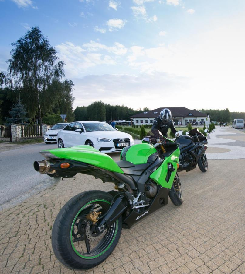Gosciniec Pod Lasem Grabowce Dolne Exterior foto